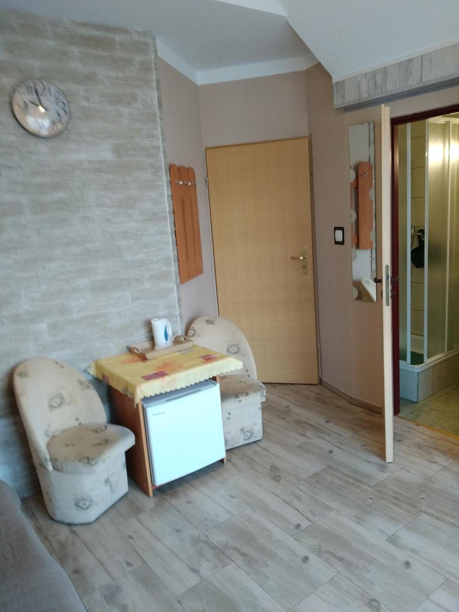 Pokój Dwuosobowy z 1 lub 2 łóżkami